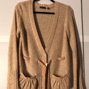 BCBG Maxazria Sweater M